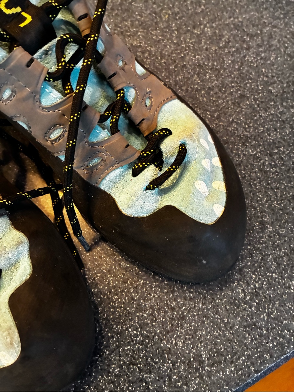 La Sportiva Lace-Up Climbing Shoes in Mint and Gray with Black Soles - Picture 7 of 7
